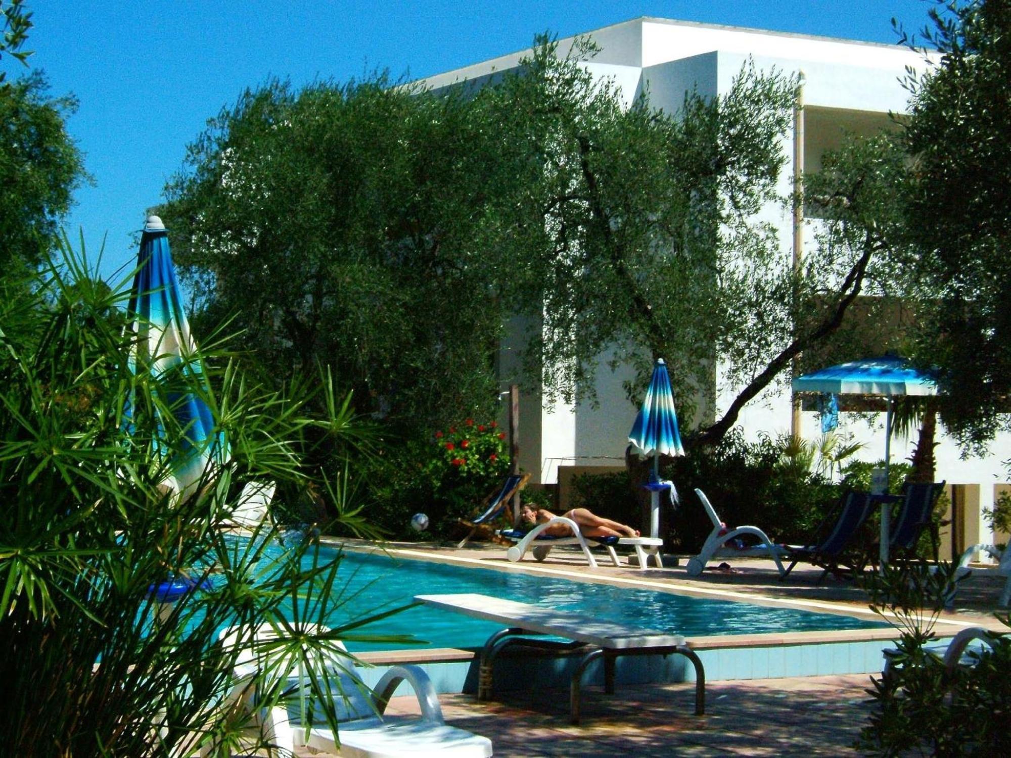 Appartamenti Gallo Club Vieste Exterior photo